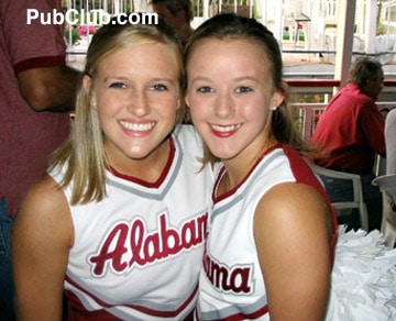Alabama football cheerleaders