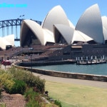 Sydney Opera House from park