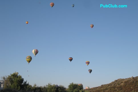 Temecula Wine & Balloon Festival balloons in flight
