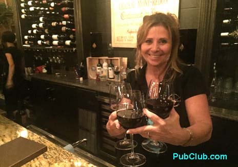 Pour D' Vino wine bar Lancaster, CA