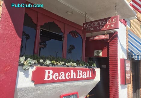 Newport Beach bars Beach Ball