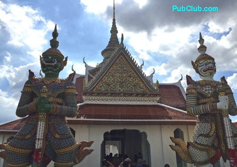 Bangkok temple touristt attractions