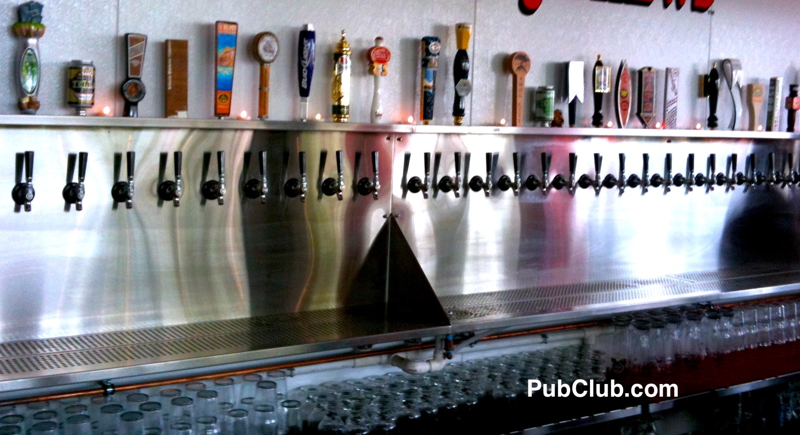 Craft beer bar taps