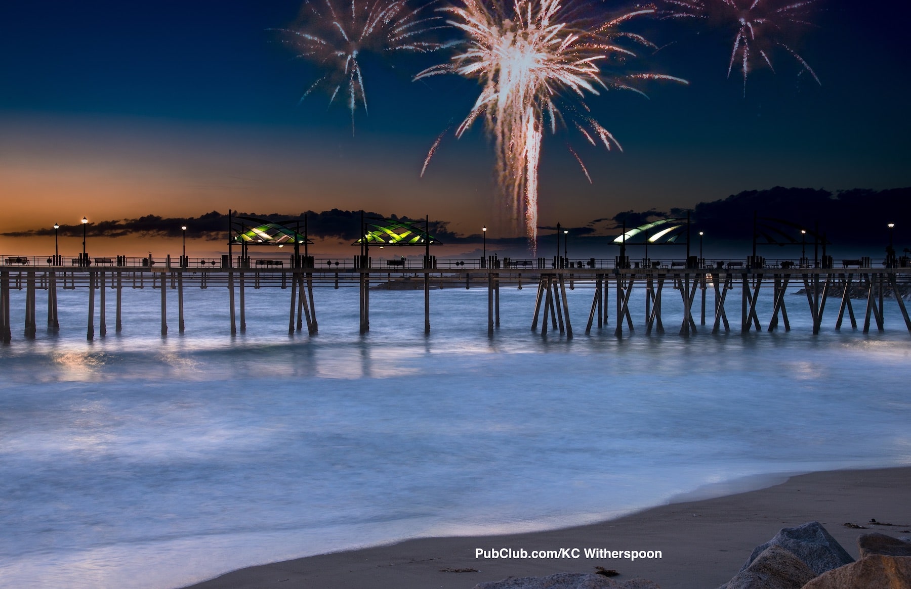 4th of July fireworks Redondo Beach pier