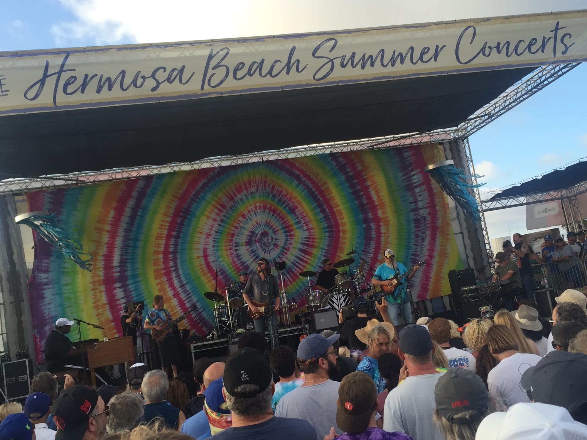 Hermosa Beach Summer Concerts Cubenses