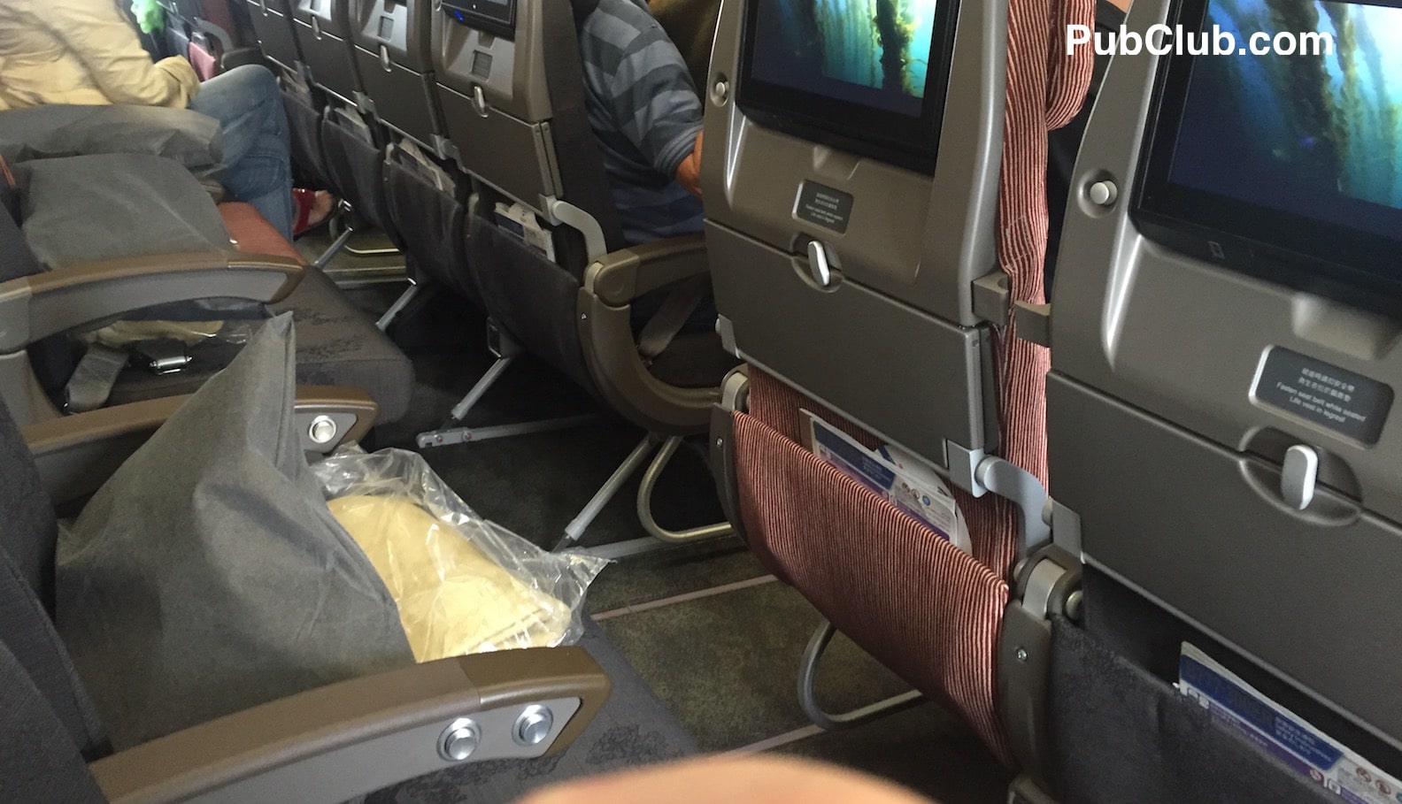 Airlines seats coach