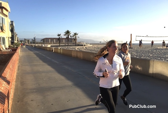 Hermosa Beach Strand running runners