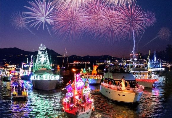 Newport Beach Christmas boat parade fireworks