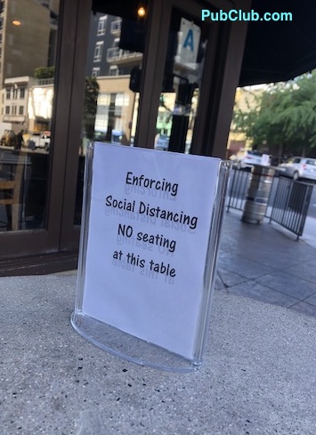 bars restaurants social distancing