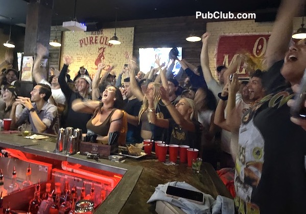 Padres Beat LA Fans Celebration Gaslamp bar Bootlegger