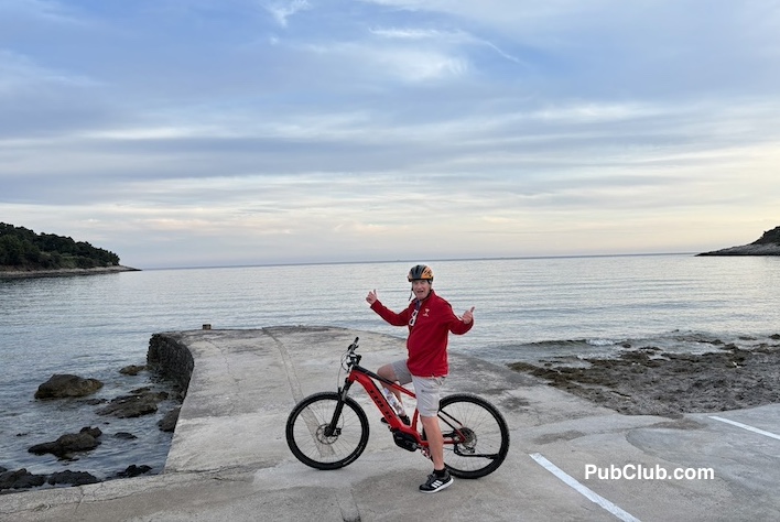 E-bike Croatia PubClub.com blogger E-bike Croatia PubClub.com blogger