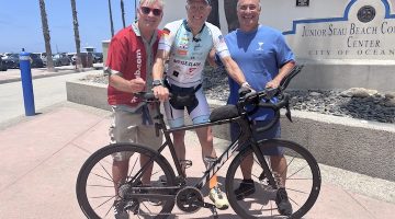 Cyclist Claus Henning Schulke with PubClub.com before the start of Race Across America