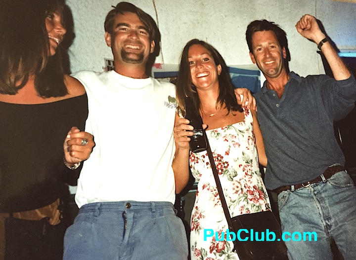 PubClub.com dancing on the at Two Brothers in Santorini
