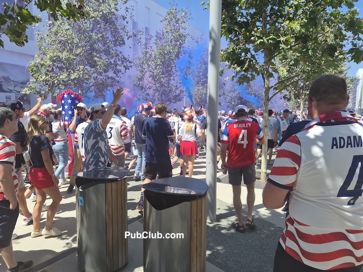 USA Parguay World Cup USA fans